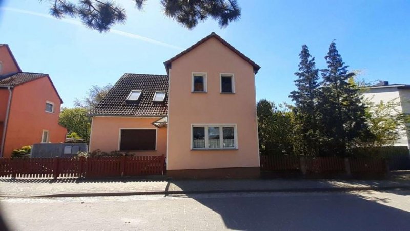 Wiesenburg/Mark Schönes EFH mit Garten und Einliegerwohnung im Nebengelass Haus kaufen
