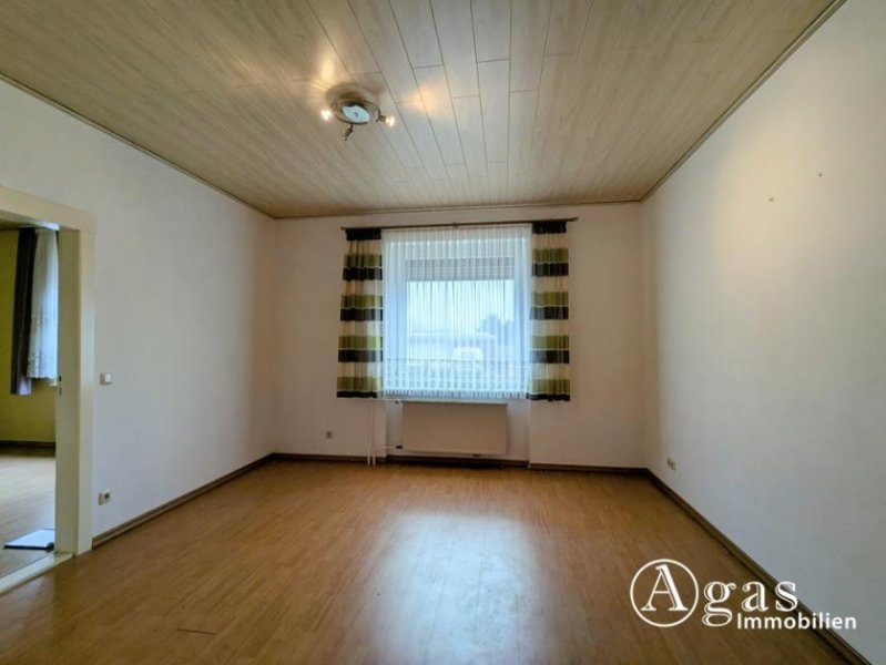 Nuthe-Urstromtal Großzügiges Wohnhaus mit Nebengebäuden auf weitläufigem Grundstück Haus kaufen