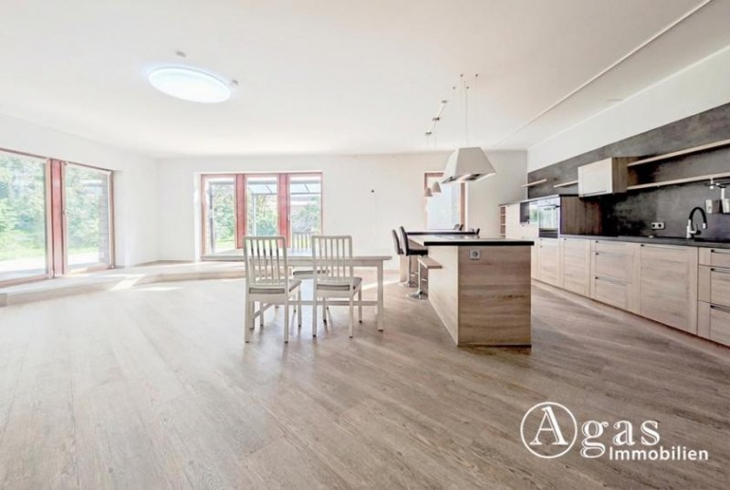 Fichtenhöhe Großes Einfamilienhaus im Bungalow-Stil: 7 Zimmer mit Garten + Pool - sofort bezugsfrei! Haus kaufen