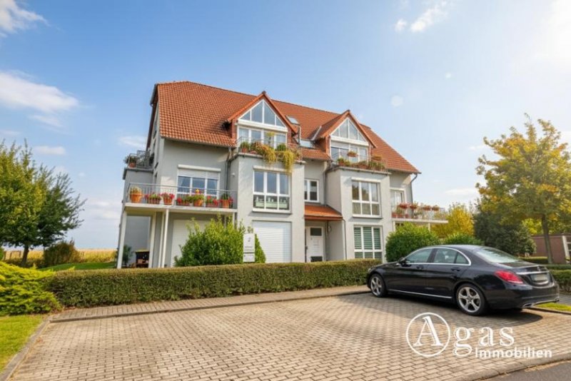 Seelow Investieren mit Aussicht – Vermietete 4-Zimmer Maisonettewohnung mit Garage Wohnung kaufen