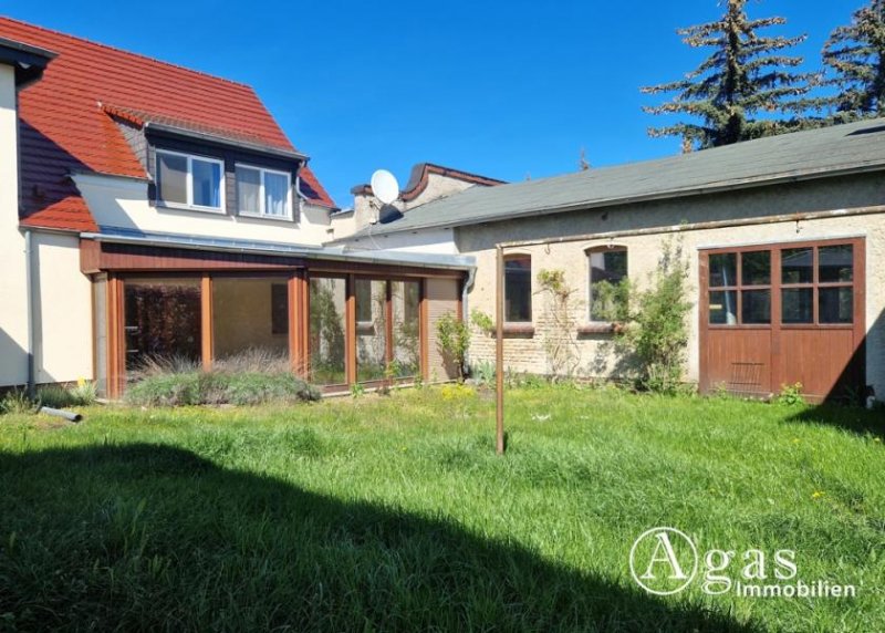 Küstriner Vorland Wohnhaus mit Wintergarten und ca. 350 m² Werkstatt und Doppelgarage in verkehrsgünstiger Lage Haus kaufen