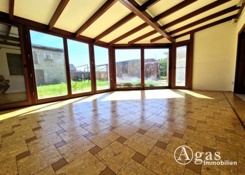 Küstriner Vorland Wohnhaus mit Wintergarten und ca. 350 m² Werkstatt und Doppelgarage in verkehrsgünstiger Lage Haus kaufen