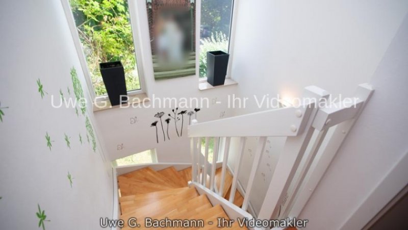 Neuenhagen (Landkreis Märkisch-Oderland) Massiv gebaute Stadtvilla aus 2011 in ruhiger Wohnlage von Neuenhagen Haus kaufen