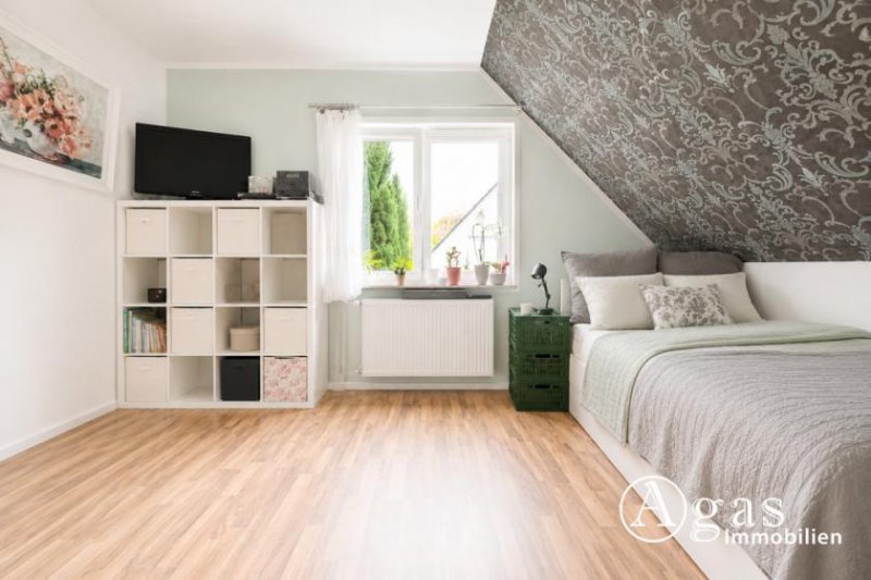 Fredersdorf-Vogelsdorf 4-Zimmer-Einfamilienhaus mit liebevoll gepflegtem Garten und großer Terrasse in Fredersdorf Nord Haus kaufen