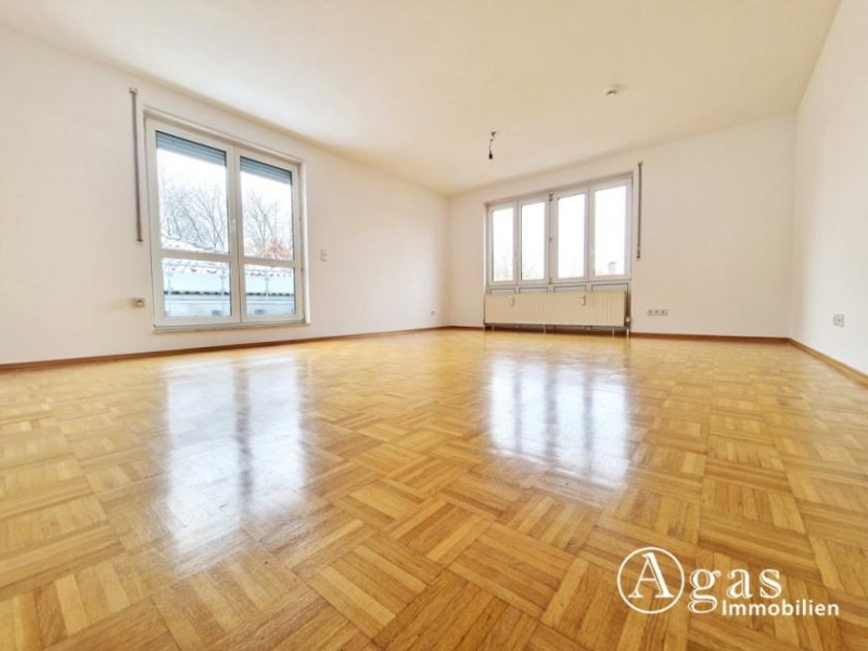 Schöneiche bei Berlin Bezugsfreie 3-Zimmer-Wohnung mit Dachterrasse und Garagenstellplatz Wohnung kaufen