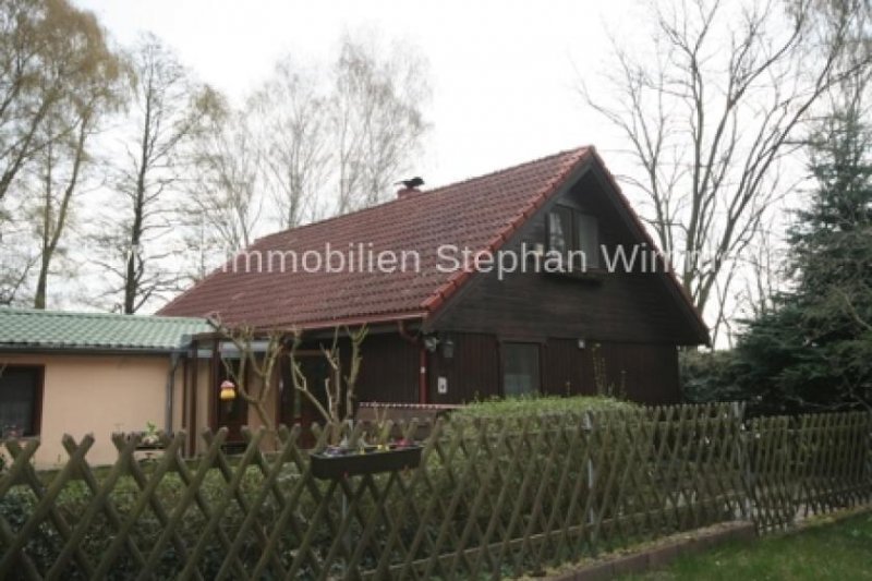 Tauche Liebevolles Einfamilienhaus am See ! 
In Alleinlage ! 
Mit Gewerbeeinheit zur individuellen Nutzung Haus kaufen