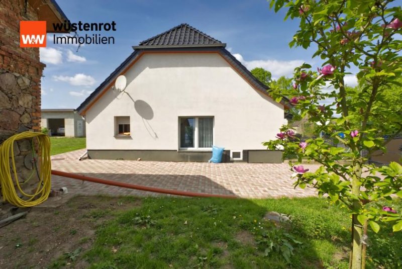 Höhenland Ihr Freiraum in Höhenland – Viel Platz für Selbstversorgung, Handwerk und Familie im Dreiseithof Haus kaufen