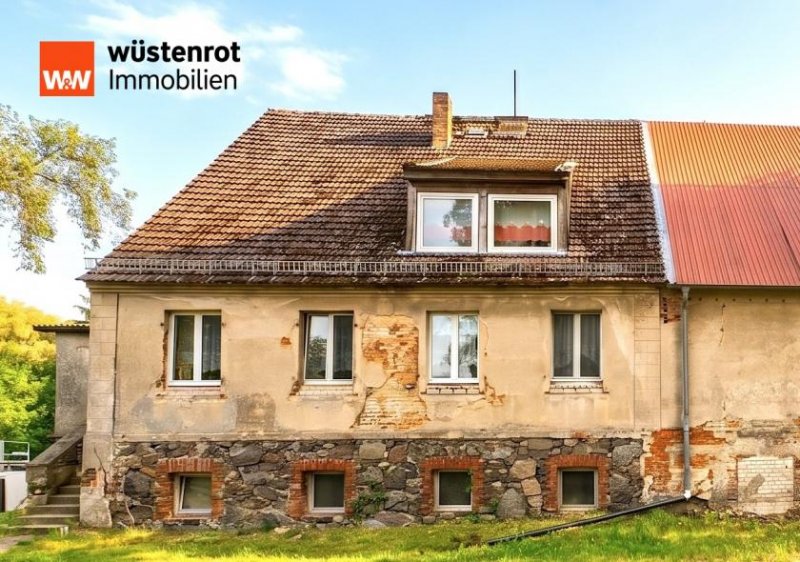 Wriezen Resthof mit Geschichte – Wohnhaus, Scheunen und Stallgebäude auf großzügigem Grundstück Haus kaufen