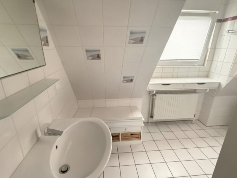 Bergfelde Attraktive Kapitalanlage vor den Toren Berlins - Vermietete Maisonettewohnung mit Stellplatz in ruhiger Wohnlage von Bergfelde