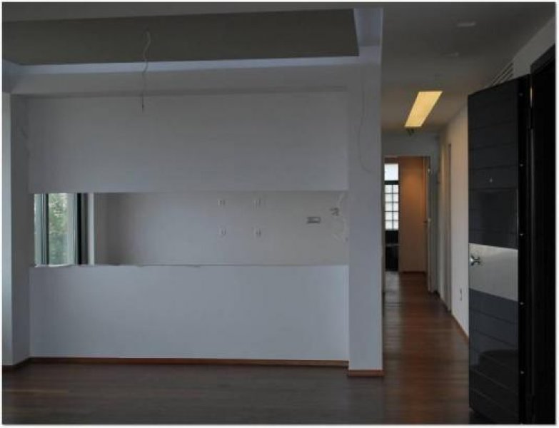 Athenstedt Super Penthouse in Athen vor dem Strand Wohnung kaufen