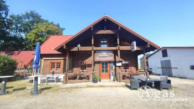 Löwenberger Land Wohnen + Gastronomie: Blockhaus-Ensemble im Löwenberger Land Haus kaufen