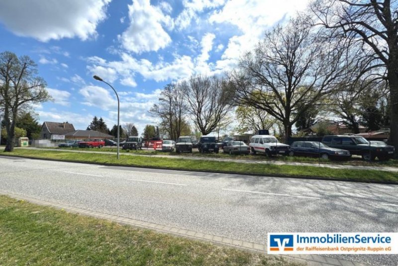 Neuruppin Attraktives Grundstück in der Pole Position! Grundstück kaufen
