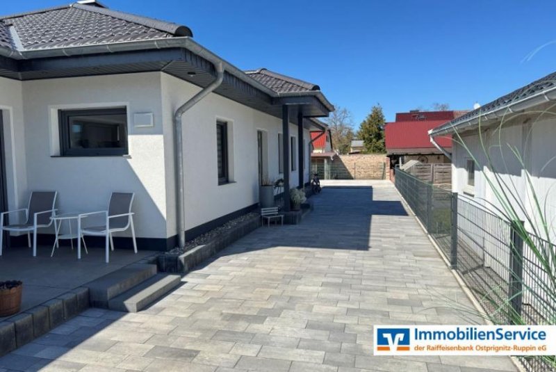 Albertinenhof (Landkreis Ostprignitz-Ruppin) Neubauperle in Wustrau – exklusives Einfamilienhaus mit moderner Technik und sonniger Lebensqualität Haus kaufen