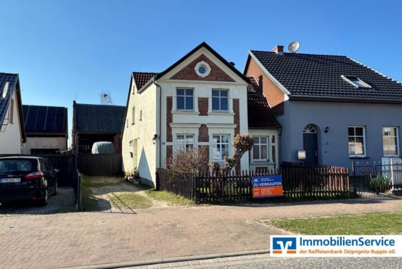 Breddin Ein Landhaus wie aus dem Bilderbuch: Komfort genießen, Tradition erleben Haus kaufen