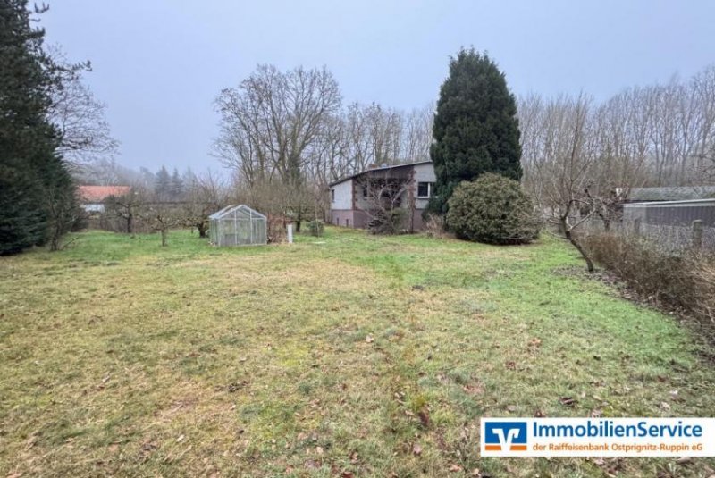 Dreetz (Landkreis Ostprignitz-Ruppin) Naturnahes Wohnen: Großzügiges Anwesen mit viel Platz und Waldanschluss Haus kaufen