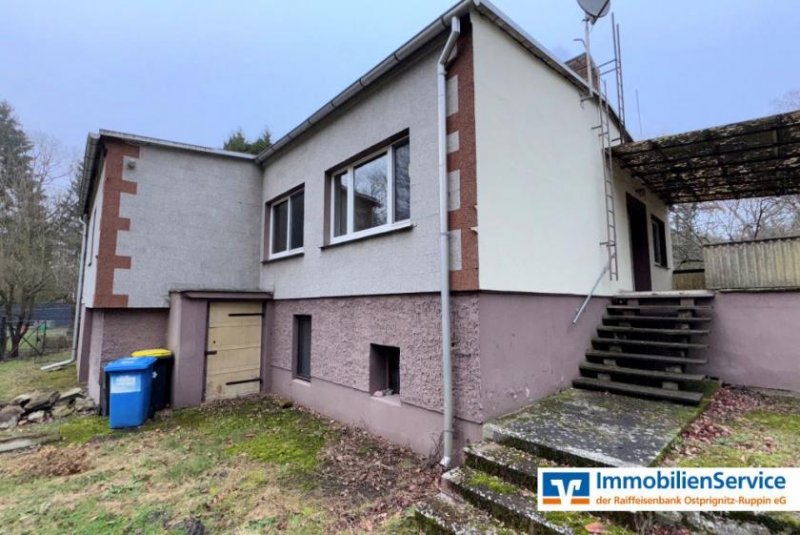Dreetz (Landkreis Ostprignitz-Ruppin) Naturnahes Wohnen: Großzügiges Anwesen mit viel Platz und Waldanschluss Haus kaufen