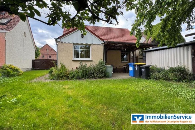 Sieversdorf-Hohenofen Gemütliches Landhaus mit Erweiterungspotential Haus kaufen