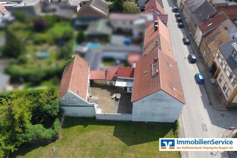 Wusterhausen Ein Haus zum Gestalten, Modernisieren und Verwirklichen im Herzen von Wusterhausen Haus kaufen