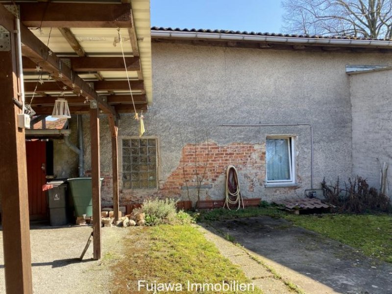 Wittstock sanierungsbedürftiges Haus mit Garage und Nebengebäude günstig zu verkaufen Haus kaufen