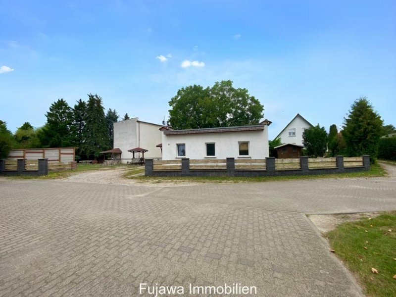 Wulkenzin Haus mit großem Garten zum Wohnen und Arbeiten (Nähe Neubrandenburg) Haus kaufen