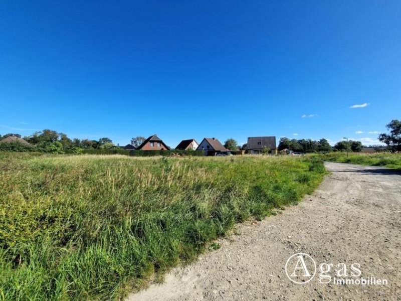 Burg Stargard Attraktives bauträgerfreies Grundstück in Teschendorf / Burg Stargard ca. 902m² groß Grundstück kaufen