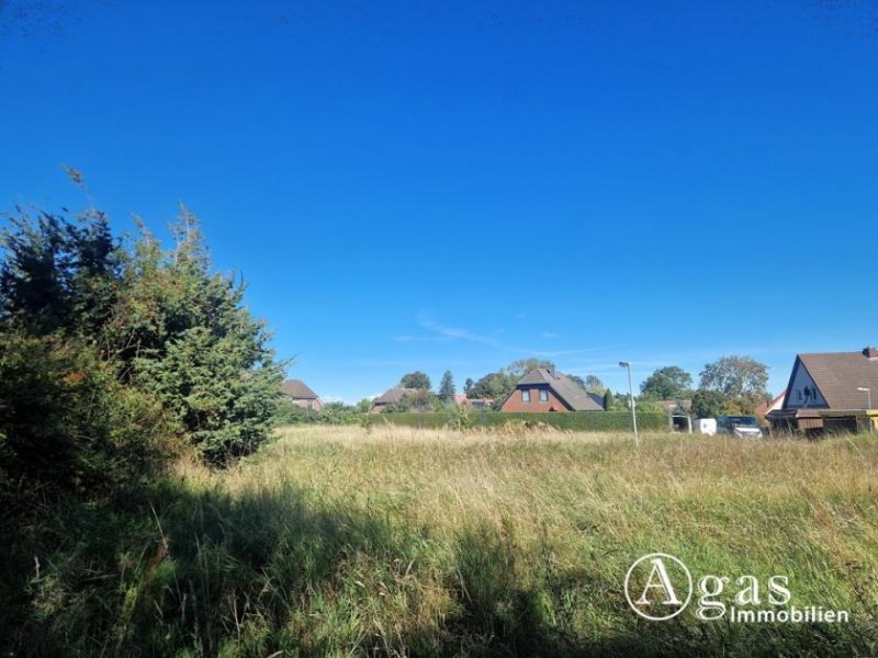 Burg Stargard Bauträgerfreies Grundstück ca. 567 m² groß in idyllischer Lage in Teschendorf / Burg Stargard Grundstück kaufen