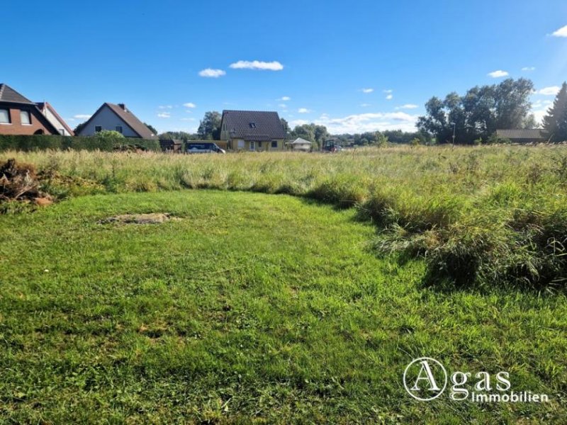 Burg Stargard Bauträgerfreies Grundstück in Teschendorf / Burg Stargard ca.929 m²- Wohnen nach Ihren Vorstellungen Grundstück kaufen