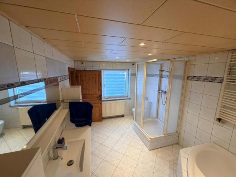 Demmin ObjNr:19793 - Kernsaniert Doppelhaushälfte mit Gatern, Terrasse, Wintergaten und 2 Garagen Haus kaufen