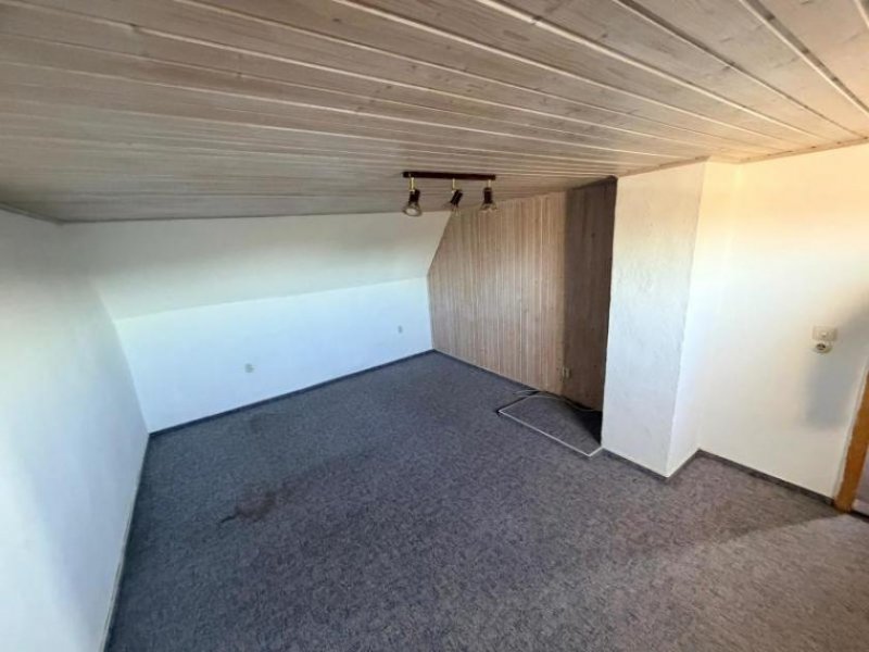 Demmin ObjNr:B-19793 - Doppelhaushälfte Photovoltaik-Anlage mit 10kWp und Speicher Haus kaufen