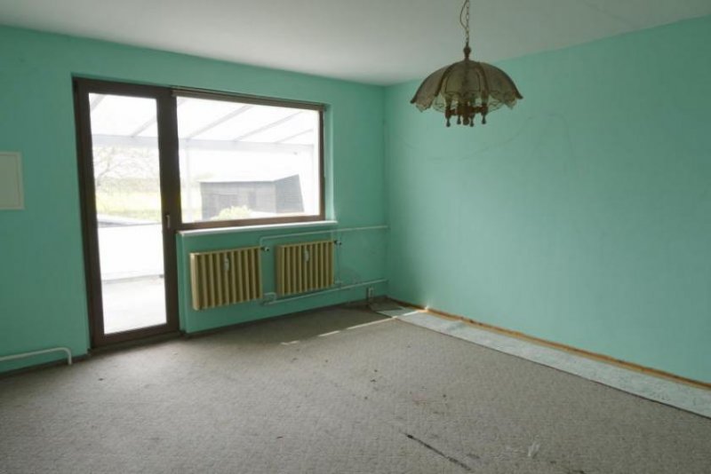 Kletzin (Landkreis Mecklenburgische Seenplatte) ObjNr:B-19519 - Platz für zwei Familien mit viel Nebengelass Haus kaufen