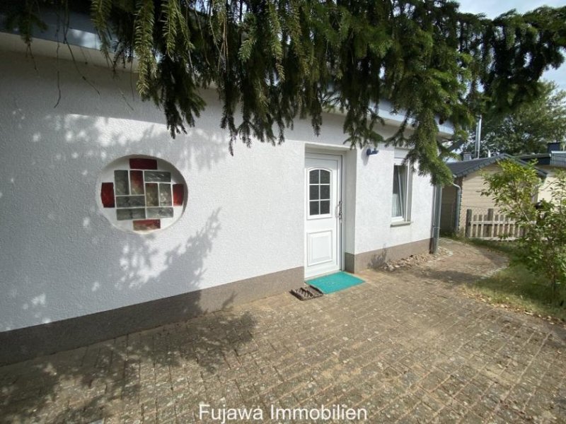 Schwarz (Landkreis Mecklenburgische Seenplatte) seltene Gelegenheit: Sternbungalow in Schwarz Nur 150 Meter zum Wasser mit eigenem Bootsliegeplatz* und Winterlager! Haus kaufen