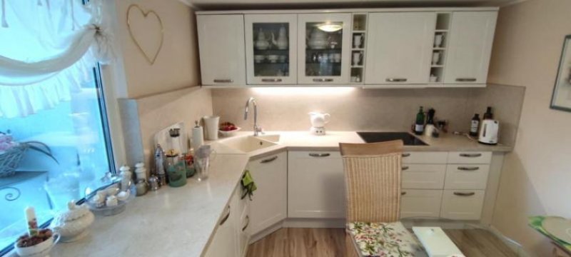 Ducherow ObjNr:B-19563 - Charmantes Reetdachhaus mit großzügigem Grundstück und Einliegerwohnung Haus kaufen