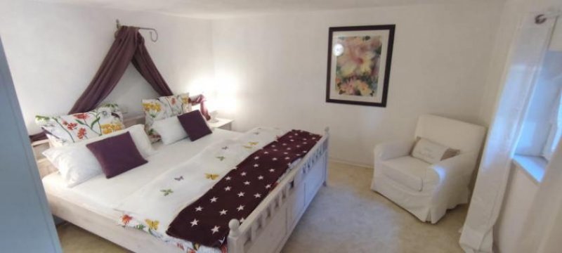 Ducherow ObjNr:B-19563 - Charmantes Reetdachhaus mit großzügigem Grundstück und Einliegerwohnung Haus kaufen