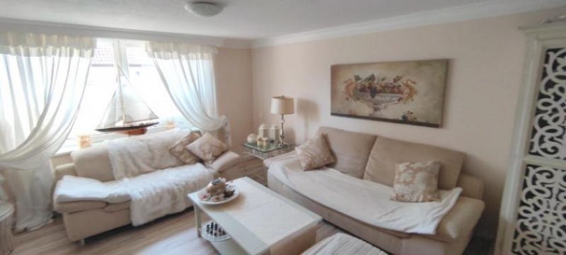 Ducherow ObjNr:B-19563 - Charmantes Reetdachhaus mit großzügigem Grundstück und Einliegerwohnung Haus kaufen