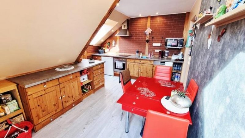 Loddin -Großzügige Dachgeschoßwohnung sucht neuen Besitzer!- Wohnung kaufen
