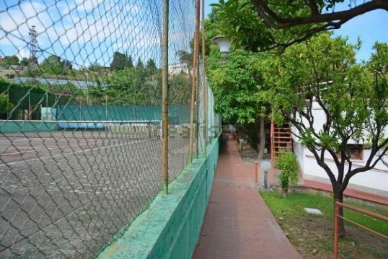 Sanremo Sanremo: Villa Sanremo mit Tennisplatz & Pool, ideal für BnB Haus kaufen