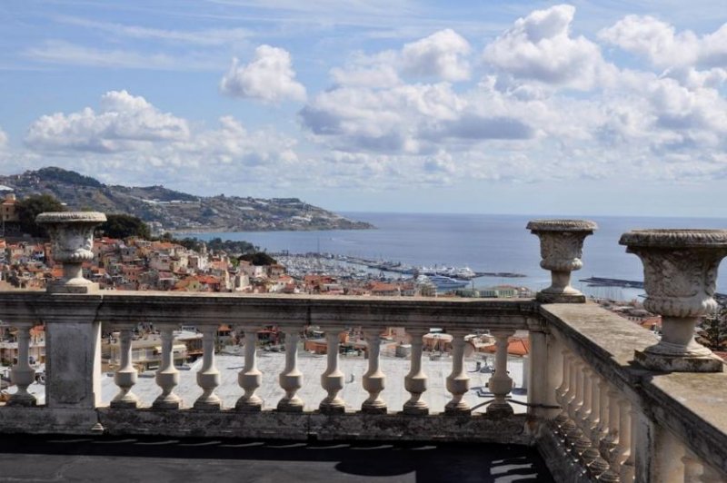 Sanremo wonderful Villa d'Epoca Haus kaufen