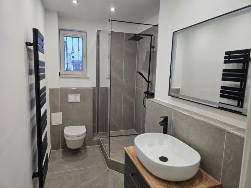 Rostock 4 Zimmer in bester Lage von Rostock | Uninähe - Sanierte 89 m² Altbaucharme mit Balkon & Dielen Wohnung kaufen