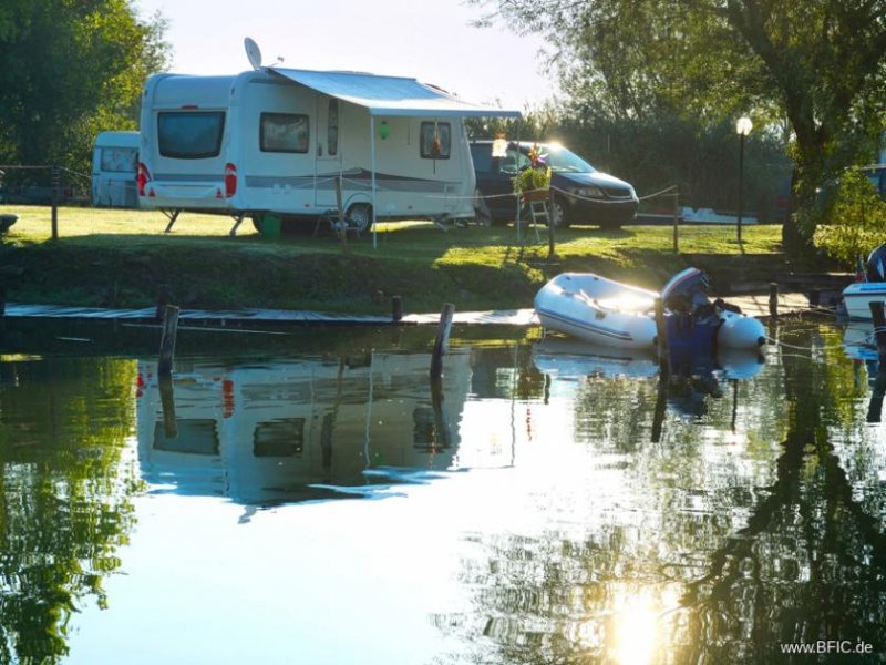 Güstrow Campingplatz & Bungalowvermietung am See – Mecklenburg-Vorpommern Gewerbe kaufen