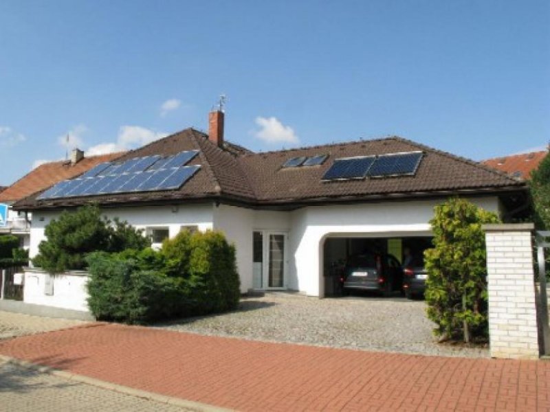 Praha Luxus Familienhaus mit Doppelgarage und Pool, Prag (CZ) Haus kaufen