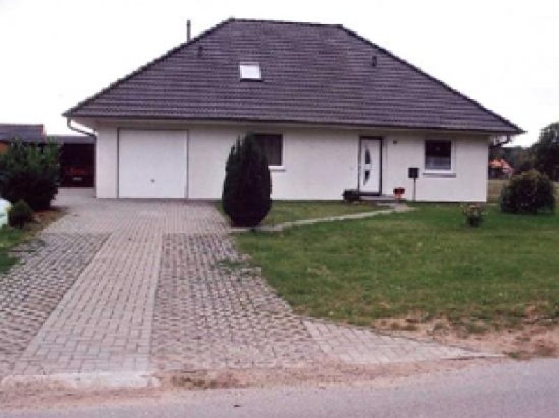 Alt Zachun Attraktives Einfamilienhaus mit Garage in Neu Zachun Haus kaufen