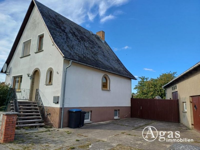 Karstädt (Landkreis Prignitz) Ruhig gelegenes Einfamilienhaus mit schönem Garten und Nebengelass in Karstädt Haus kaufen