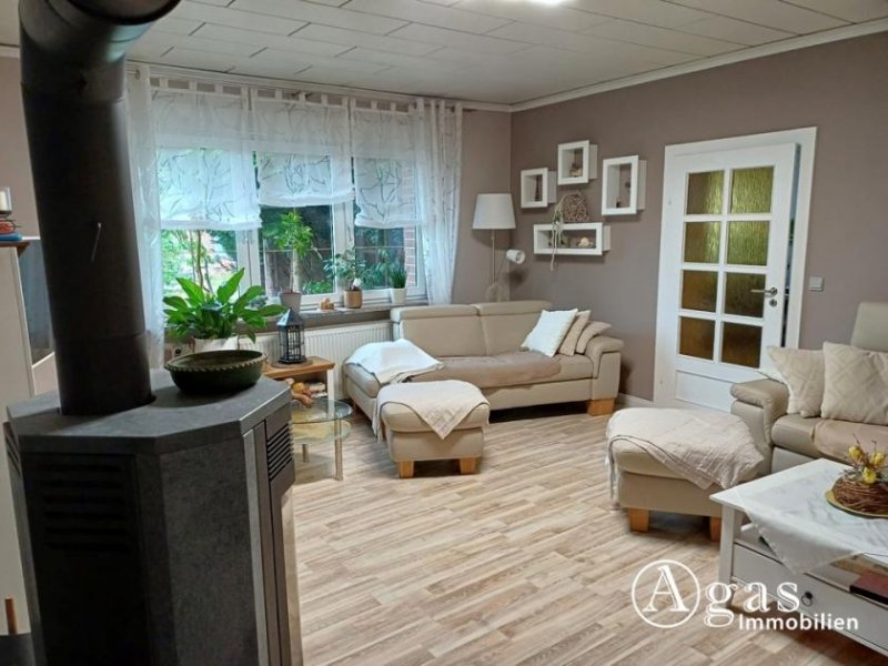 Karstädt (Landkreis Prignitz) Sanierte Doppelhaushälfte mit viel Platz und schönem Garten in Pinnow (Prignitz) Haus kaufen