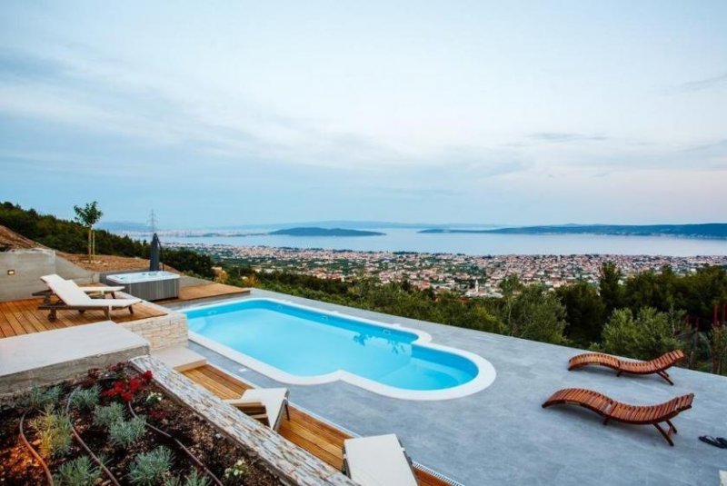 Split Wunderschöne Villa mit Panoramablick auf das Meer in der Nähe von Split Haus kaufen