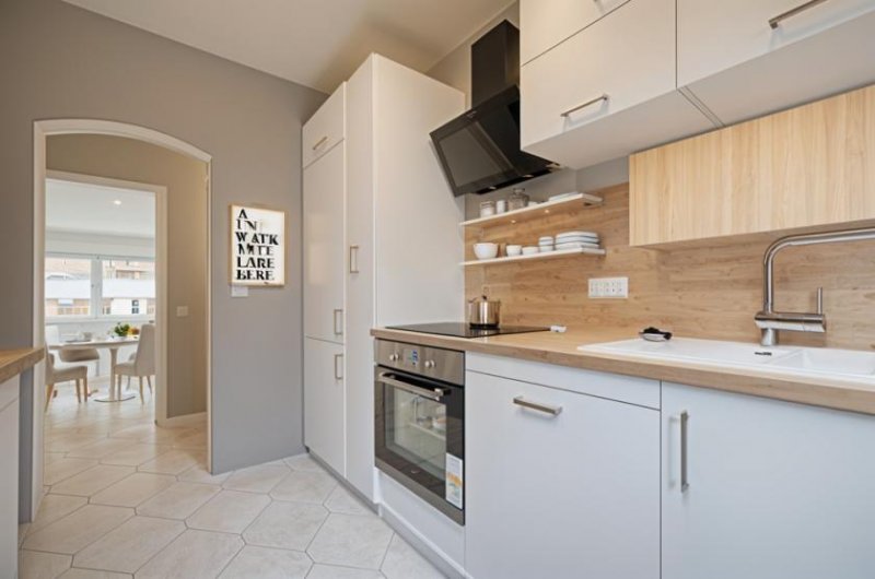 Seevetal Das ist es! Erdgeschoss, aufwendig modernisiert, Eigenland, Loggia, Keller, Stellplatz & TOP Preis ! Wohnung kaufen