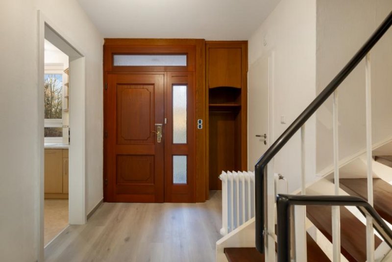 Seevetal EINZUGSBEREIT! Frisch renoviertes Stadthaus, Raumwunder in Meckelfeld! Haus kaufen