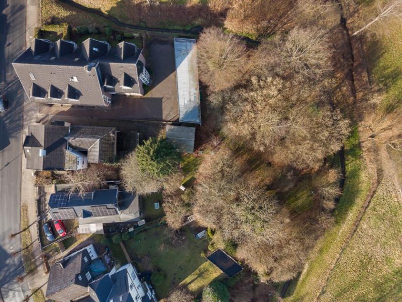 Seevetal TOP Baugrundstück zu TOP Preis: Zentrale Lage mit Gartenoase! Haus mit 2,5 Geschossen zulässig! Grundstück kaufen
