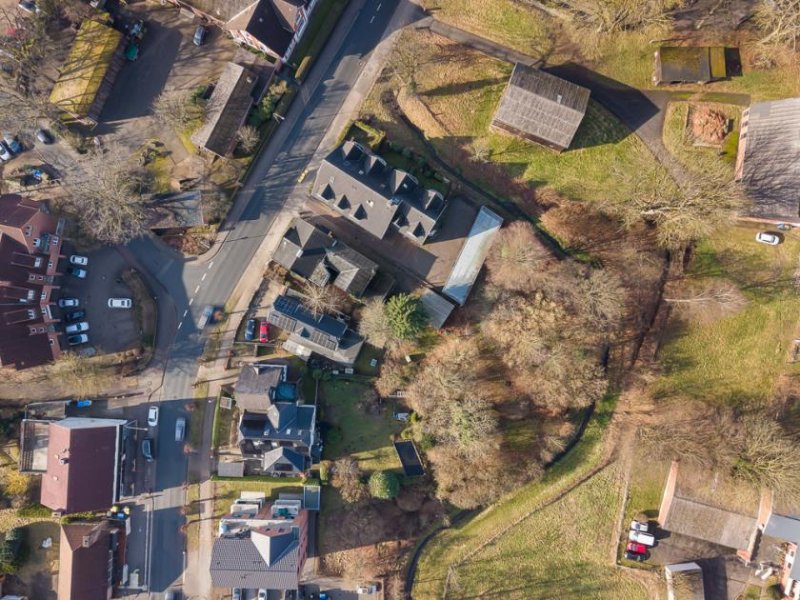 Seevetal TOP Baugrundstück zu TOP Preis: Zentrale Lage mit Gartenoase! Haus mit 2,5 Geschossen zulässig! Grundstück kaufen
