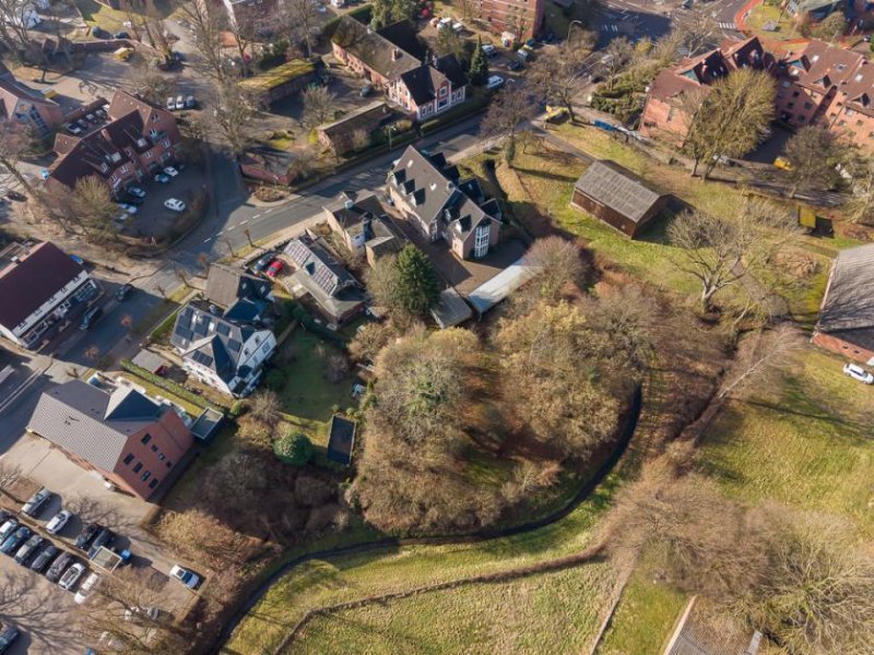 Seevetal TOP Baugrundstück zu TOP Preis: Zentrale Lage mit Gartenoase! Haus mit 2,5 Geschossen zulässig! Grundstück kaufen