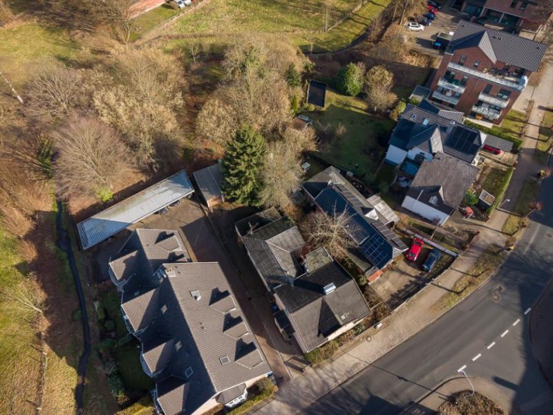 Seevetal TOP Baugrundstück zu TOP Preis: Zentrale Lage mit Gartenoase! Haus mit 2,5 Geschossen zulässig! Grundstück kaufen